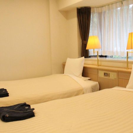 Hotel Cypress קארויזאווה מראה חיצוני תמונה