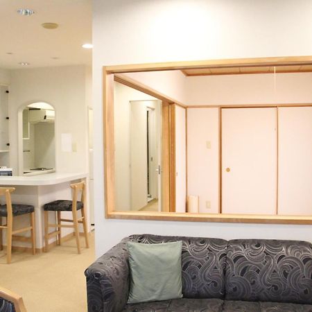 Hotel Cypress קארויזאווה מראה חיצוני תמונה